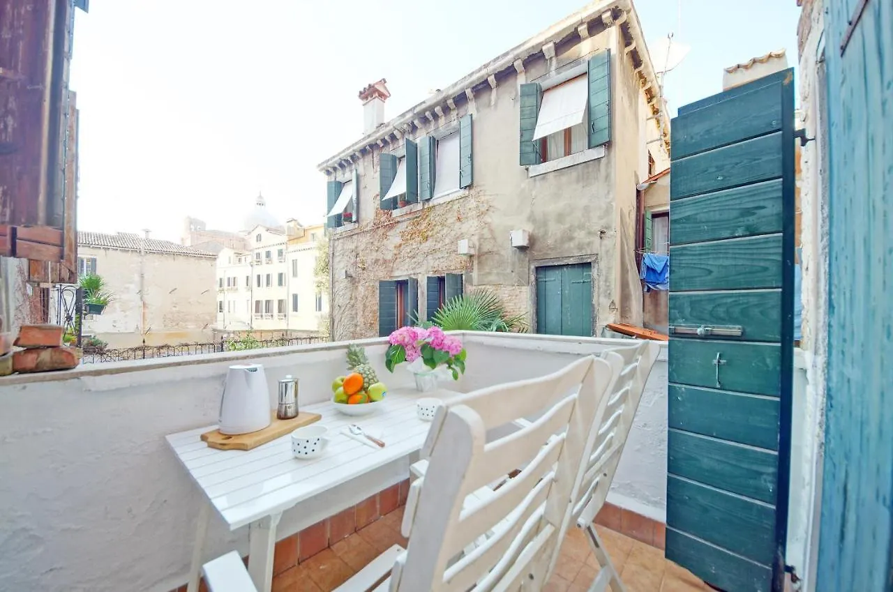 Dolcevita Apartments N 408 Venice