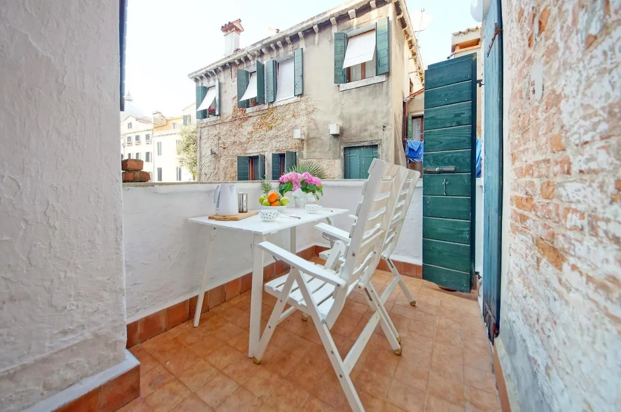 Dolcevita Apartments N 408 Venice Italy